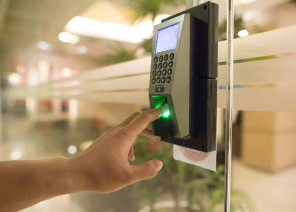 shutterstock_582347923FILEminimizer